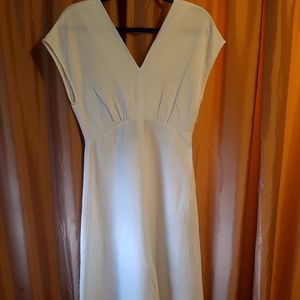 Autumn 2020 Massimo Dutti v-neck dress